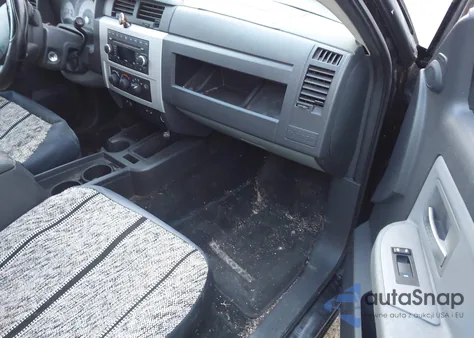 2008 Dodge Dakota Laramie from USA, damaged, VIN 1D7HW58N28S633152